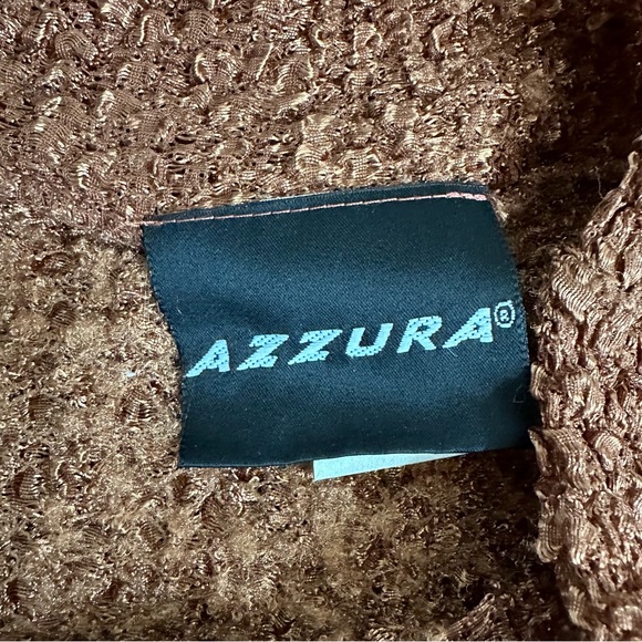 Azzura short sleeve crop top size large - Picture 7 of 8